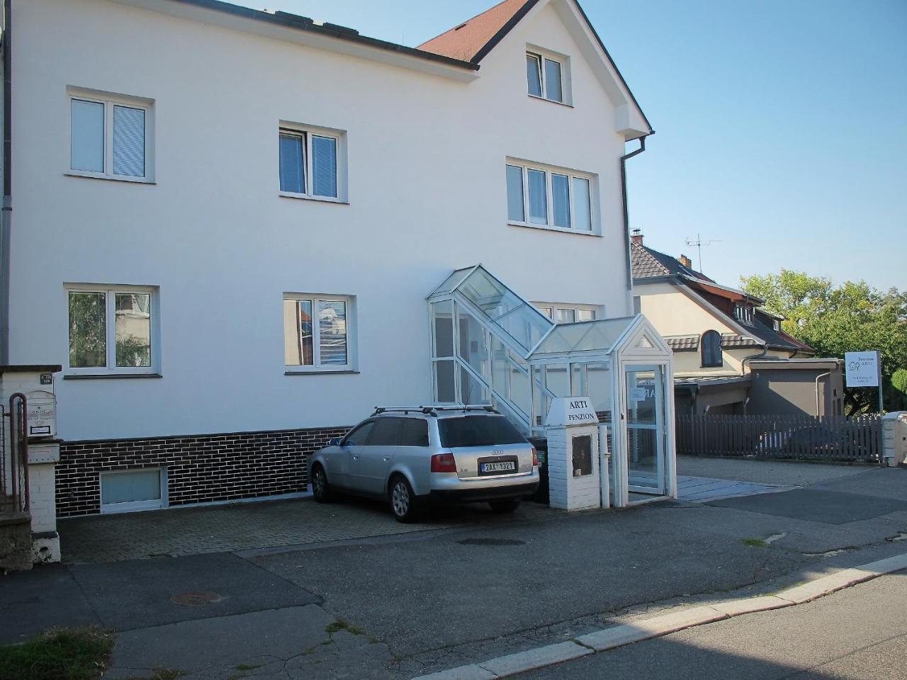 Penzion Arti Prague Exterior photo